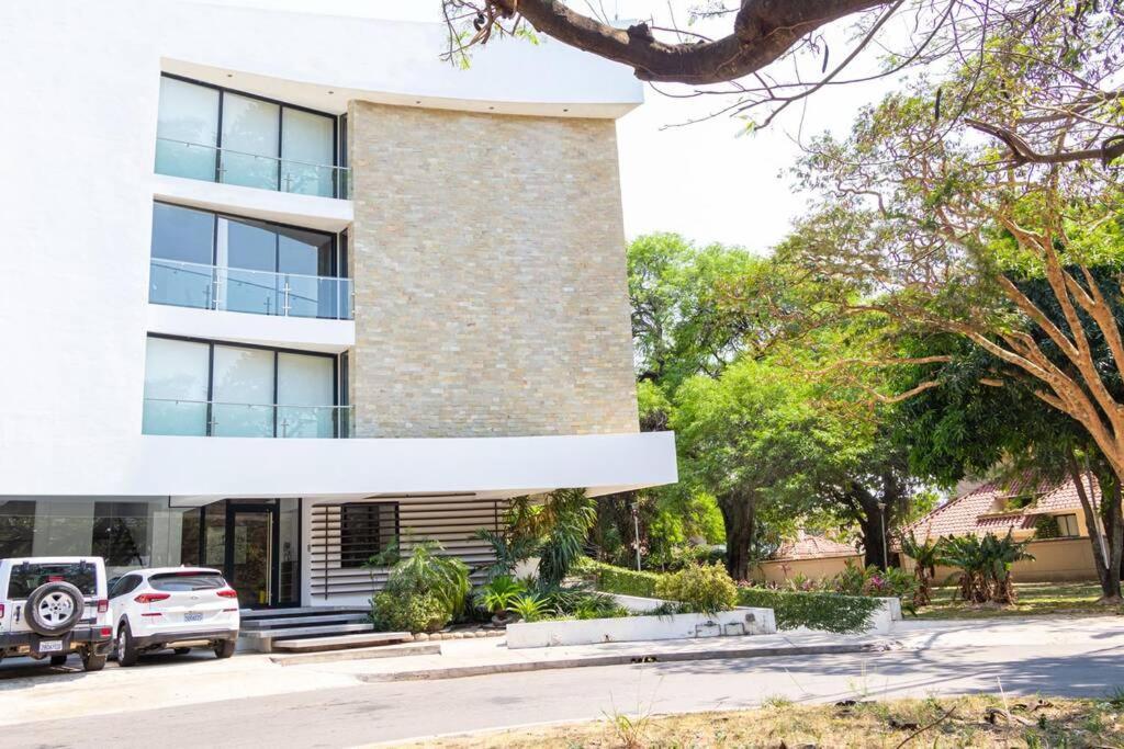 Luxurious Stay At Modern Apartment Santa Cruz de La Sierra Ngoại thất bức ảnh